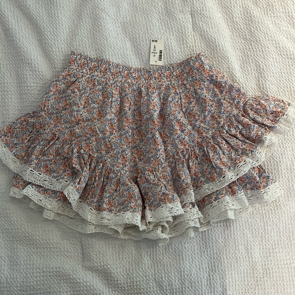 floral skirt